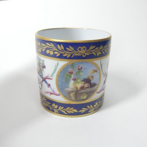 Nature Mortes Aux Peches Cup & Saucer - 1737 Ancienne Manufacture Royal Limoges - Picture 5 of 10