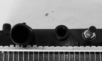 Radiador para 00-05 Toyota Echo/04-06 Scion XA/XB fila única 16400-21080 Foto 4 de 4