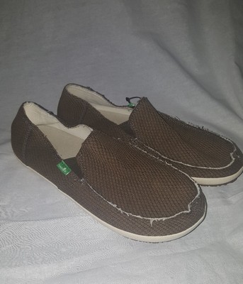 sanuk men's rounder slip on