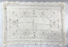 1990s Cutwork Doily w/ Hand Crocheted Edging Rectangle Floral Cotton Vintg 15410