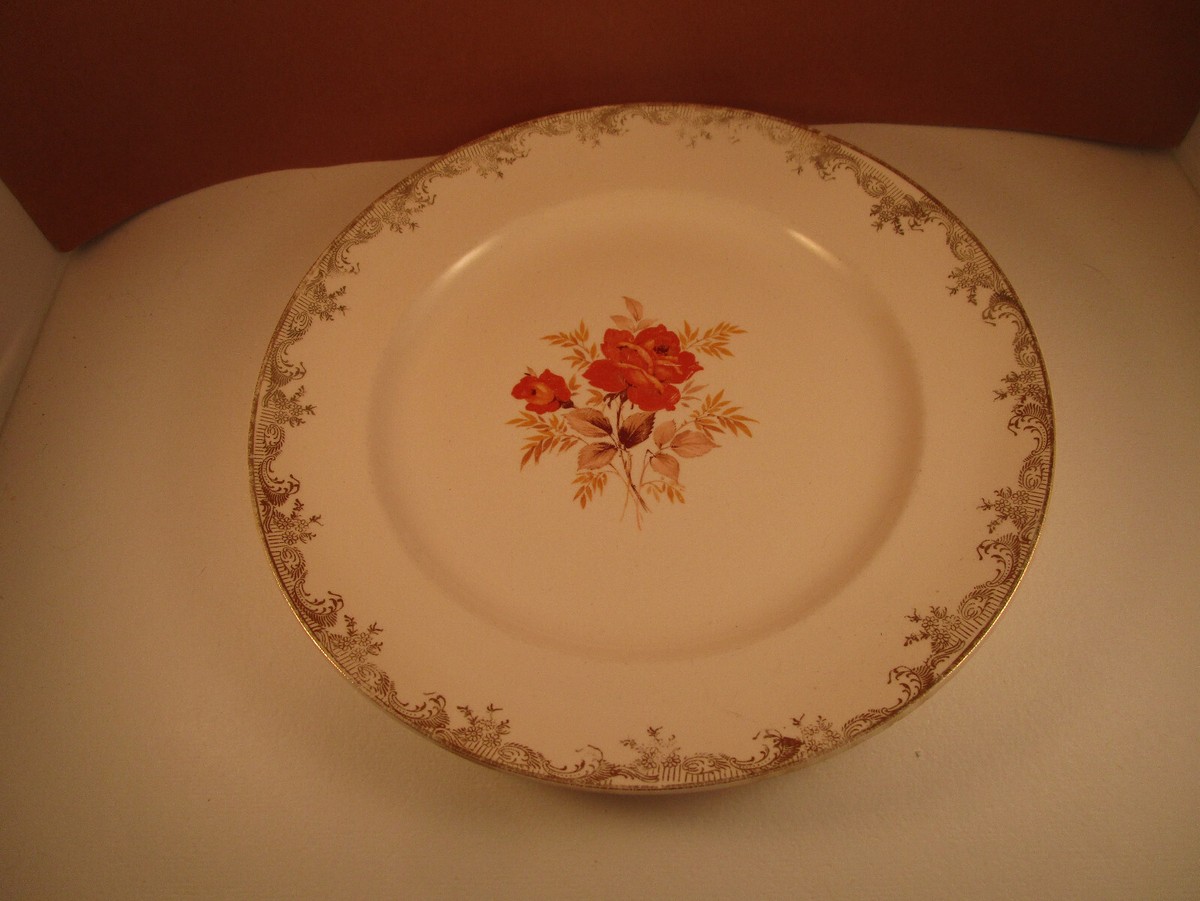 Vintage Oven Proof Empress Sears Roebuck Warranted 22K Gold Dinner