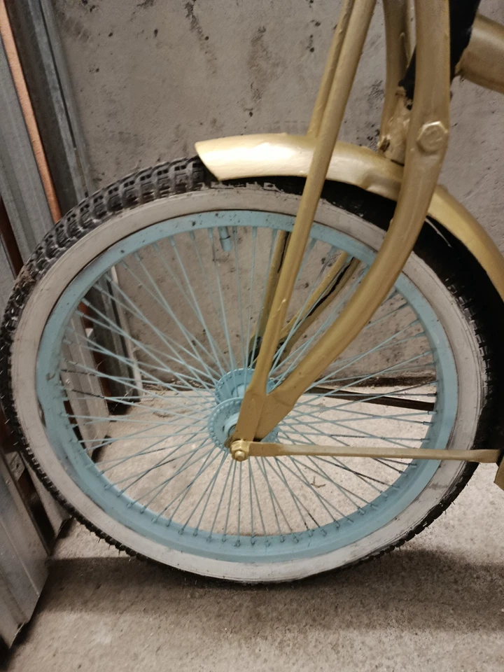 Fahrrad Bonanza Style  Gold lackiert ,Hellblaue Speichen Gut Erhalten - Bild 4 von 4