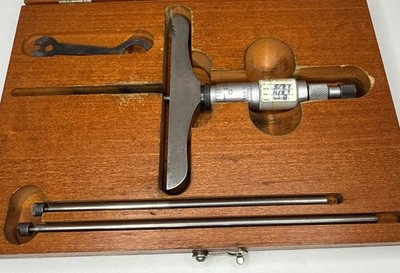 L S  Starrett No 445 Depth Mic 0-3 Micrometer, 4  Base  In wooden case