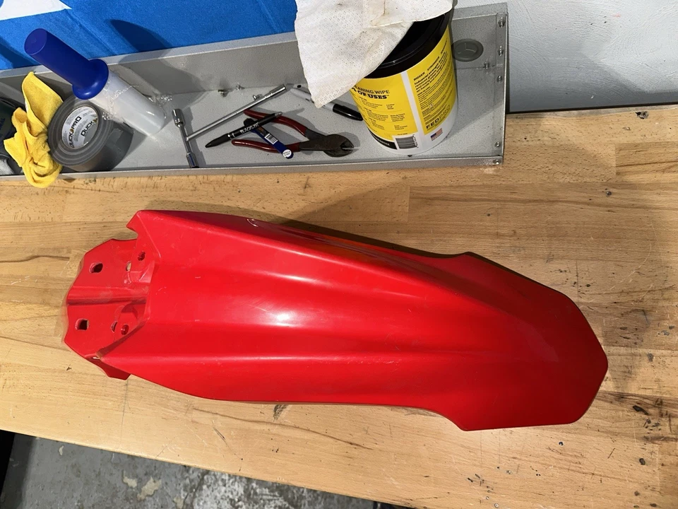 Honda Crf450R 2013 guardabarros delantero nuevo OEM rojo Foto 2 de 4