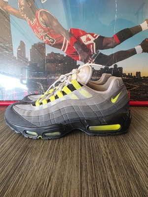 Size 10 - Nike Air Max 95 OG 2020 Neon