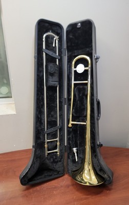 Jupiter JTB700 Trombone w/Case 