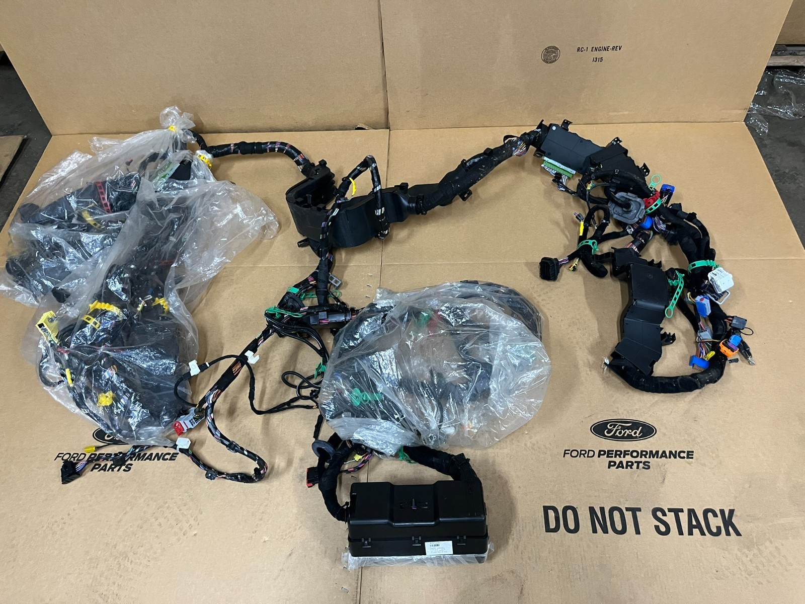 Maserati Levante 2020 Rear Wiring harness P/N 06701043010