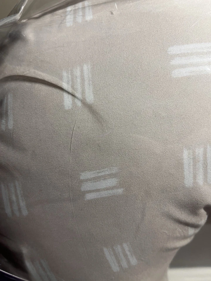 Boppy кормления подушка, серый совершенно новый  - Изображение 3 из 4