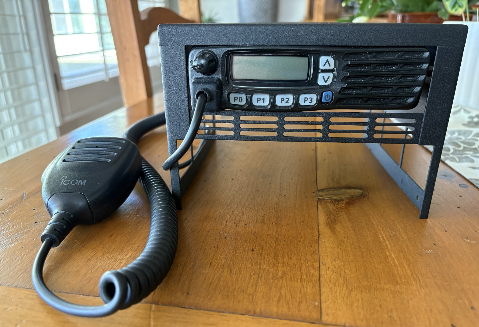 With Base Station Frame And Vehicle Mounting Bracket