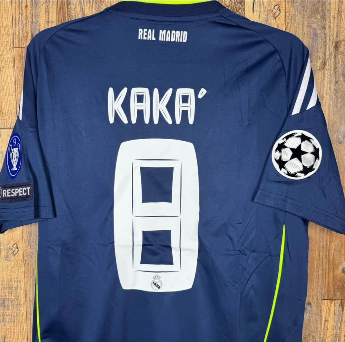 Real Madrid 2010-11 Away Football Jersey KAKA #8 Adidas Men's M | eBay