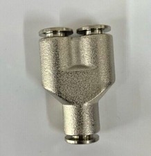 PUSH IN EQUAL Y METAL CONNECTORS PUSH FIT METRIC