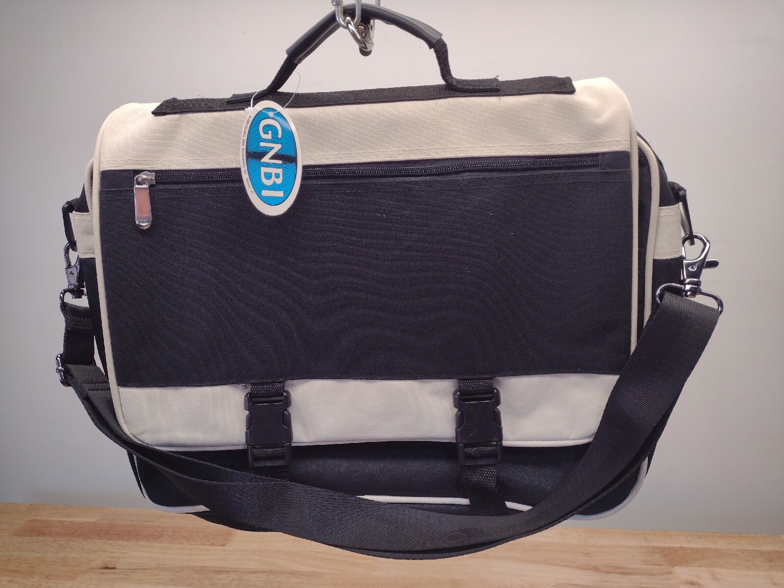 NEW GNBI BLACK/BEIGE Messenger Bag/ Briefcase/ Computer Bag eBay