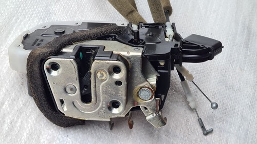 Actuador de cerradura de puerta trasero izquierdo Nissan Micra lll Juke l Murano ll - Imagen 6 de 6