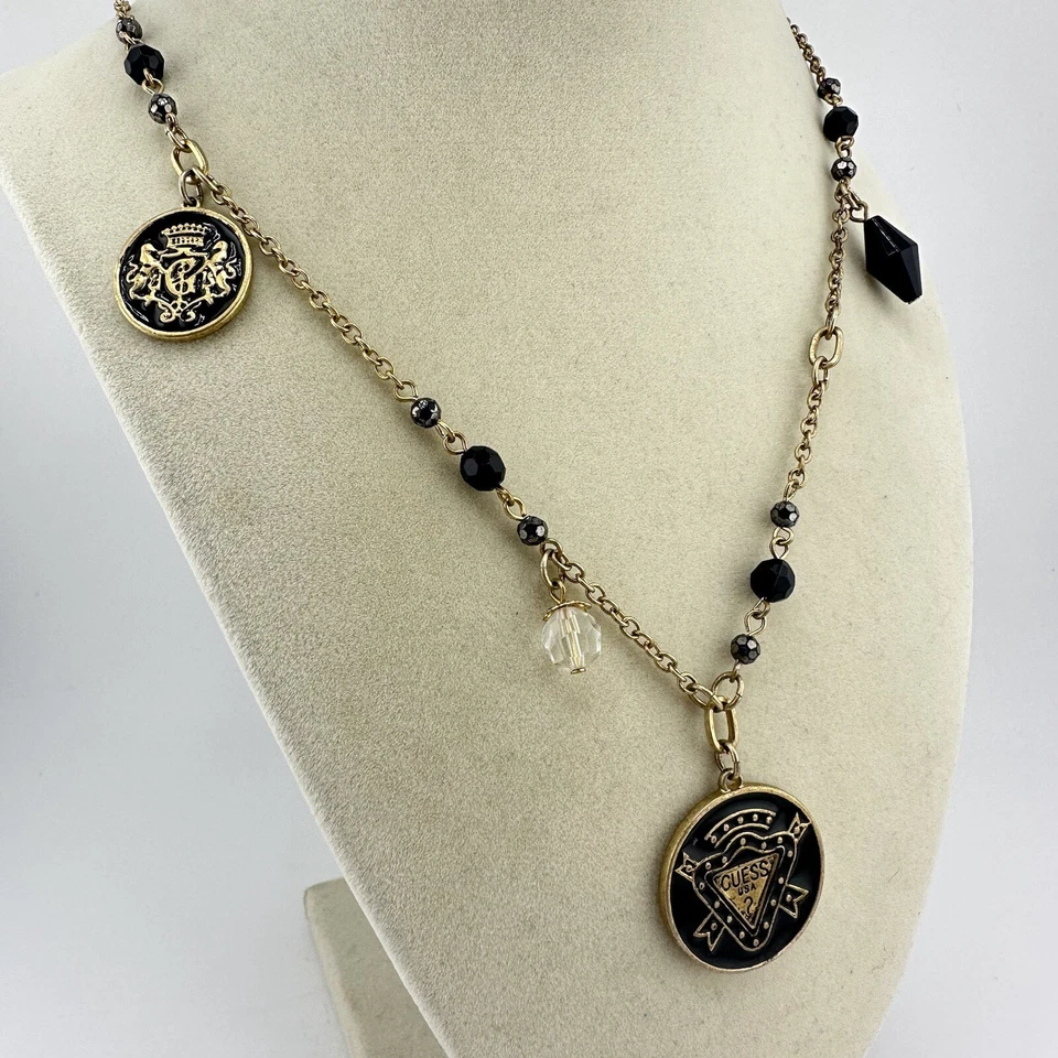 "Collar estación cuentas acrílico negro esmalte negro tono dorado Guess 32""" Foto 2 de 4