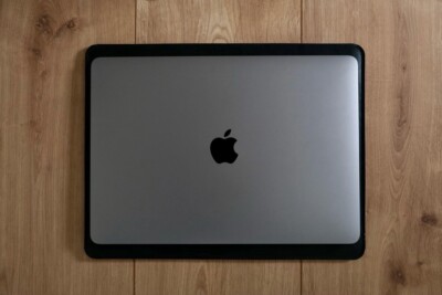 2020 Apple MacBook Air 13inch mit Apple M1 Chip