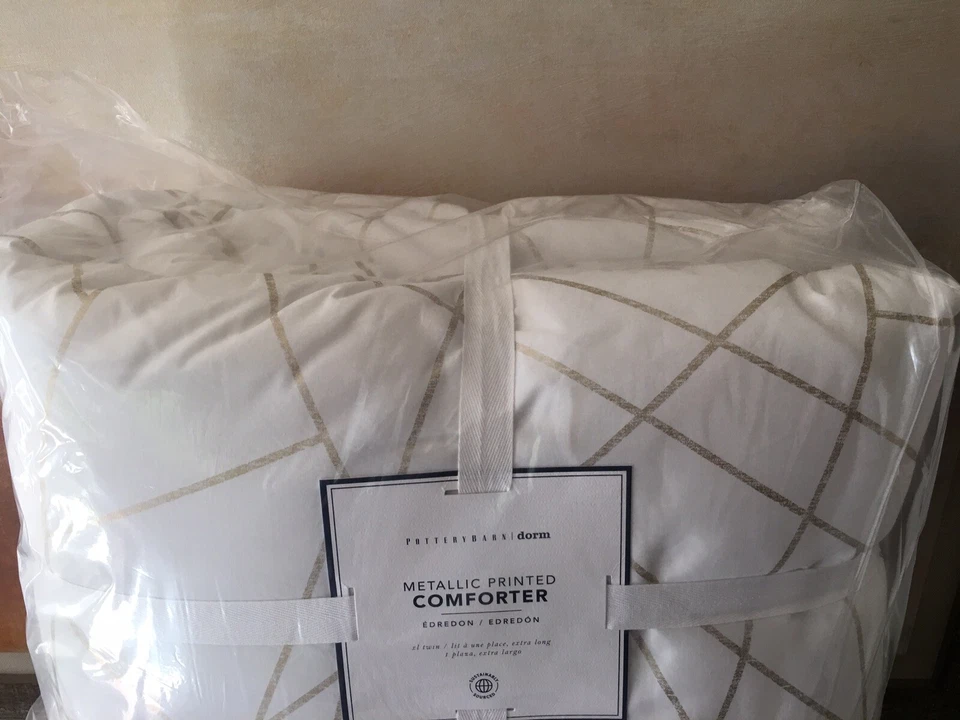 Edredón Pottery Barn PB Teen metálico blanco/dorado moderno elegante NUEVO doble/doble XL Foto 3 de 4