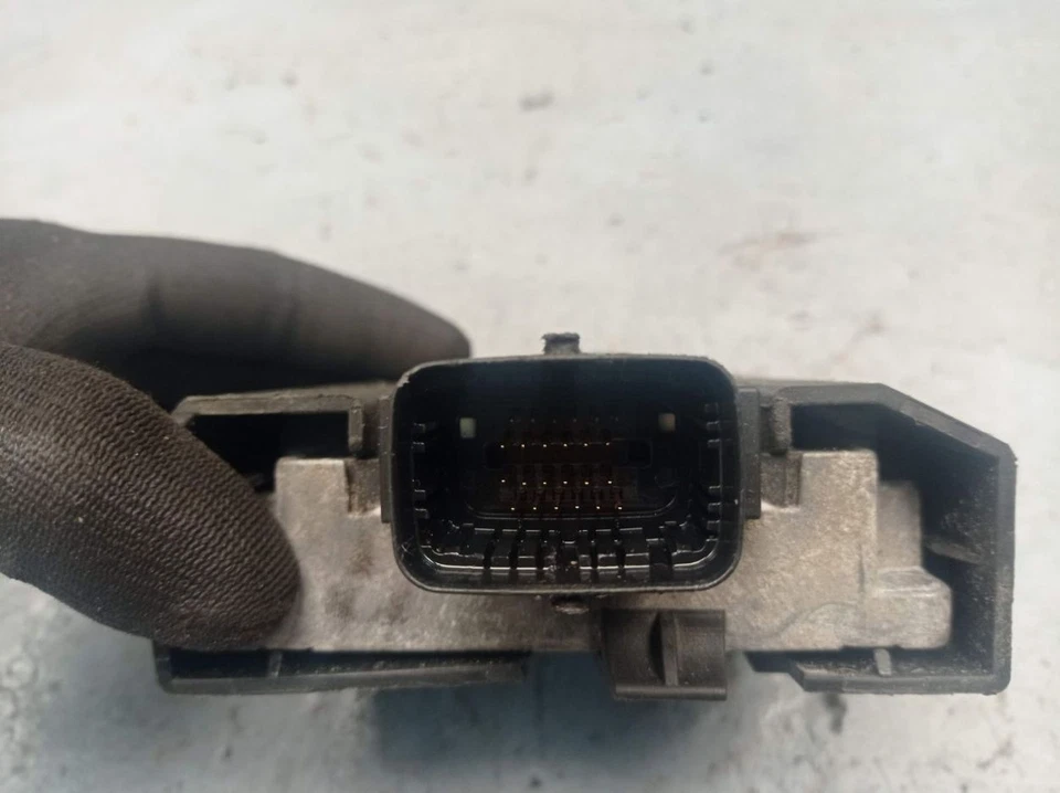 Centralina Cambio Automatico per Opel Vectra C Caravan 2.2 Direct 55353934 - Immagine 4 di 4