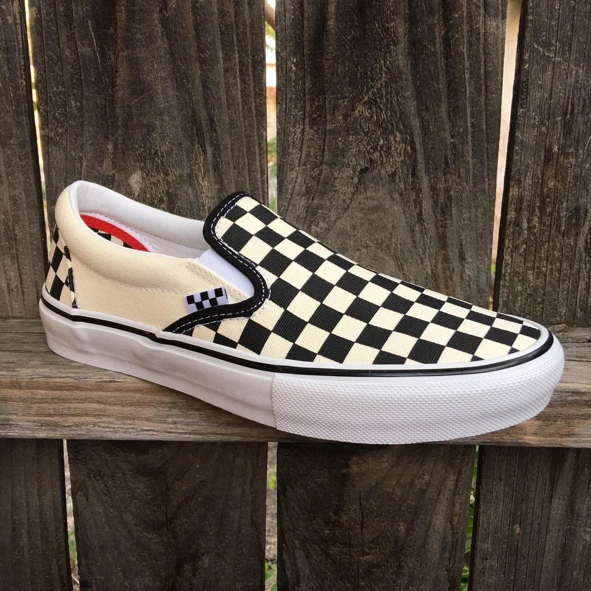 Vans comfort hotsell cush