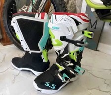 LEATT 5.5 FlexLock Motorcycle Riding Boots Ne...
