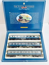 HORNBY R089 FLYING SCOTSMAN BR MK2A OPEN & BRAKE COACHES OO GAUGE LTD EDITION