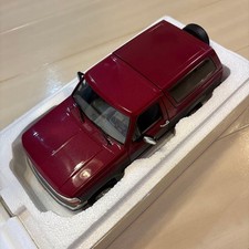 1/18 1996 Ford Bronco XLT green light 865064
