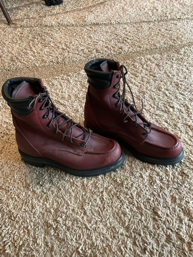 RED WING 402 SUPERSOLE RED MOC TOE BOOT Men’s Size 6 D