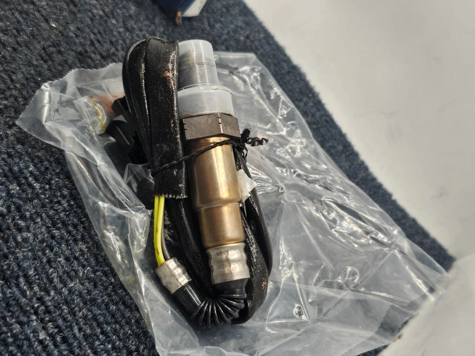 Sensor de oxígeno Denso 234-4496 para Porsche Cayenne 2011-2018 Foto 2 de 4