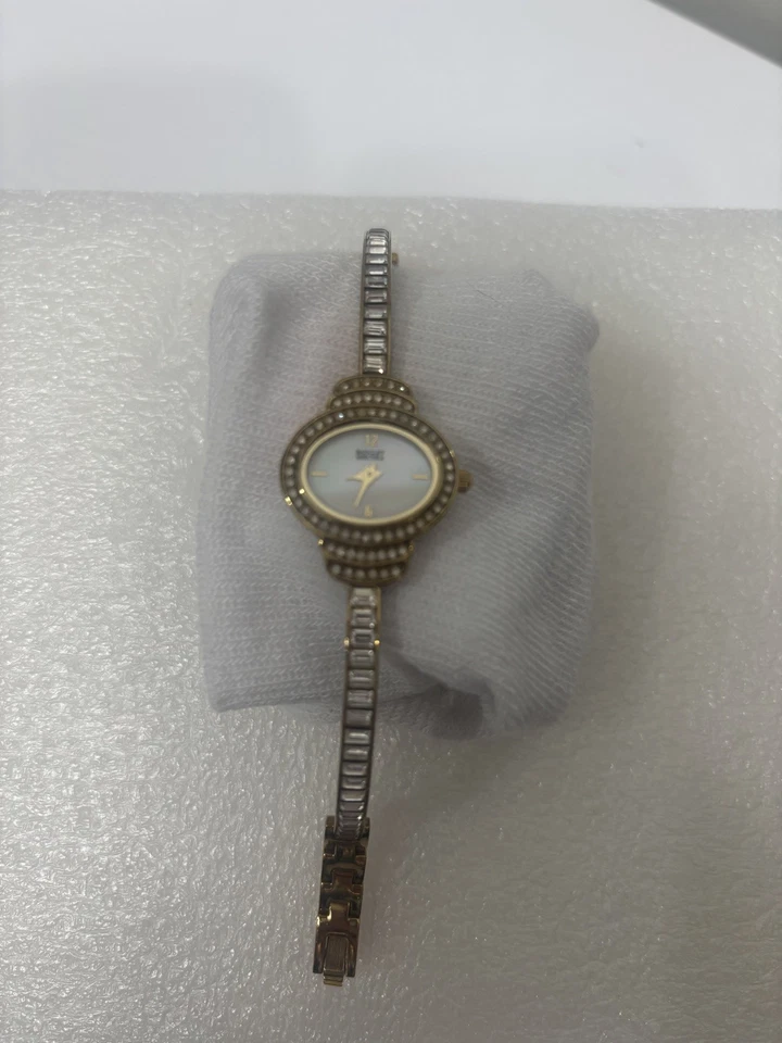 Badgley Mischka BA/1405SVST女士施华洛世奇水晶手表-  — 第 4/4 张图片