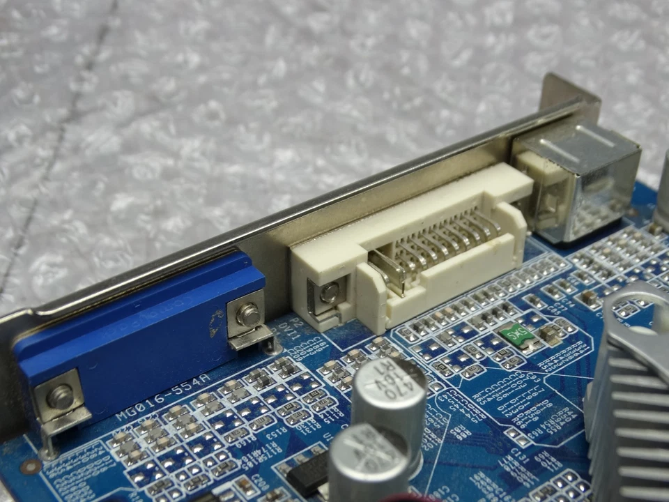 PNY Nvidia GeForce 6600 LE 256MB DDR Universal AGP - Image 4 of 4