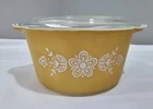 Vintage Pyrex Butterfly Gold Cinderella Casserole Dish 473 w/ lid