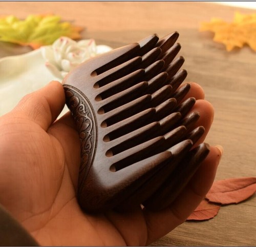 1pc Wooden Hair Comb Natural Sandalwood Pocket Wide Tooth Wood Hair Combs Decor - Picture 3 of 12