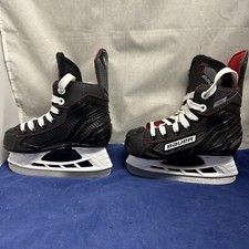 BAUER NS YOUTH 10 HOCKEY SKATES WORN ONCE Y10