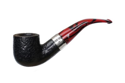 Pfeife Peterson Dracula Sandgestrahlt 01 Bent Pot Fishtail