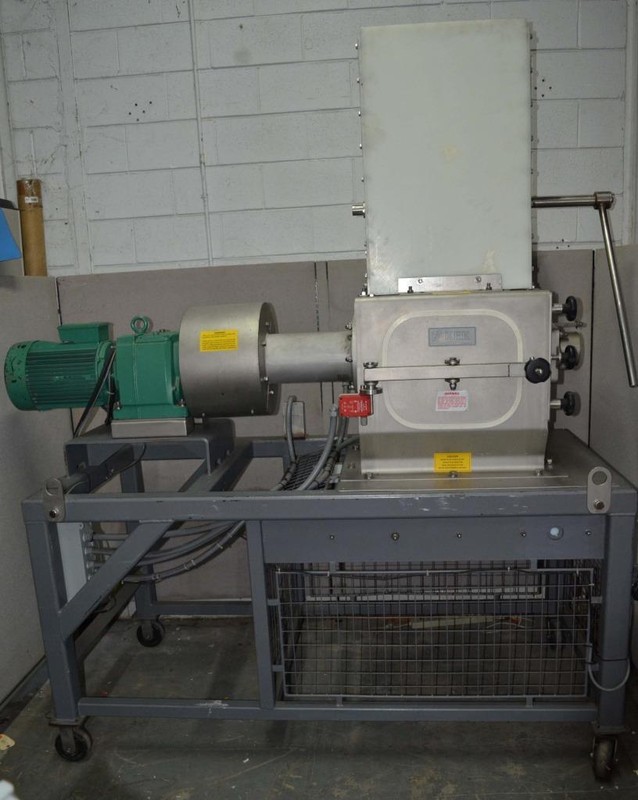 Kemutec Kek Kibbler / Pre-Breaker Mill Model M305 ++