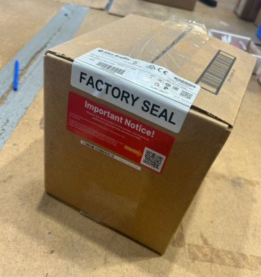 ALLEN BRADLEY (1783-BMS12T4E2CGNK) STRATIX 5700 MANAGED ETHERNET SWITCH 18 PORT