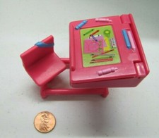 Fisher Price Loving Family casa delle bambole 3-4" bambola bambino ribaltabile scrivania scuola d'arte