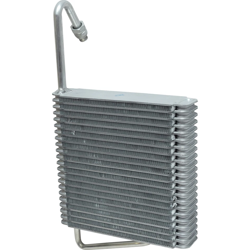 Núcleo evaporador delantero UAC para Chevrolet Express 2500 1996-1997 Foto 2 de 2