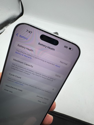 iPhone 16 Pro Max 256gb WHITE - CRICKET - MINT CONDITION - Zdjęcie 6 z 7