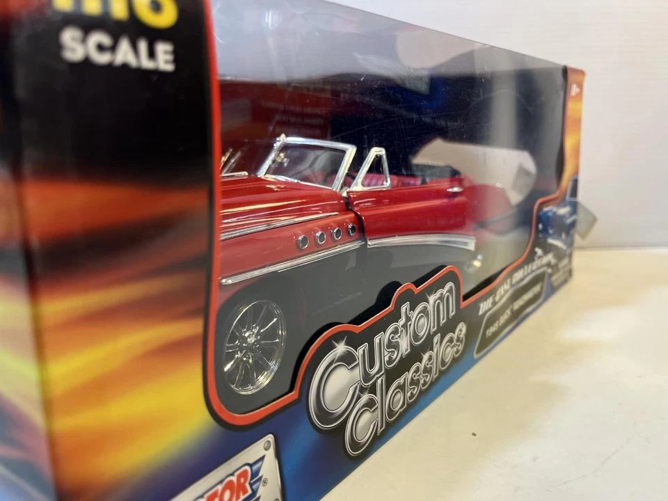 1949 Buick Roadmaster Diecast Model Car: 1/18 Scale By Motor Max - Image 4 of 4