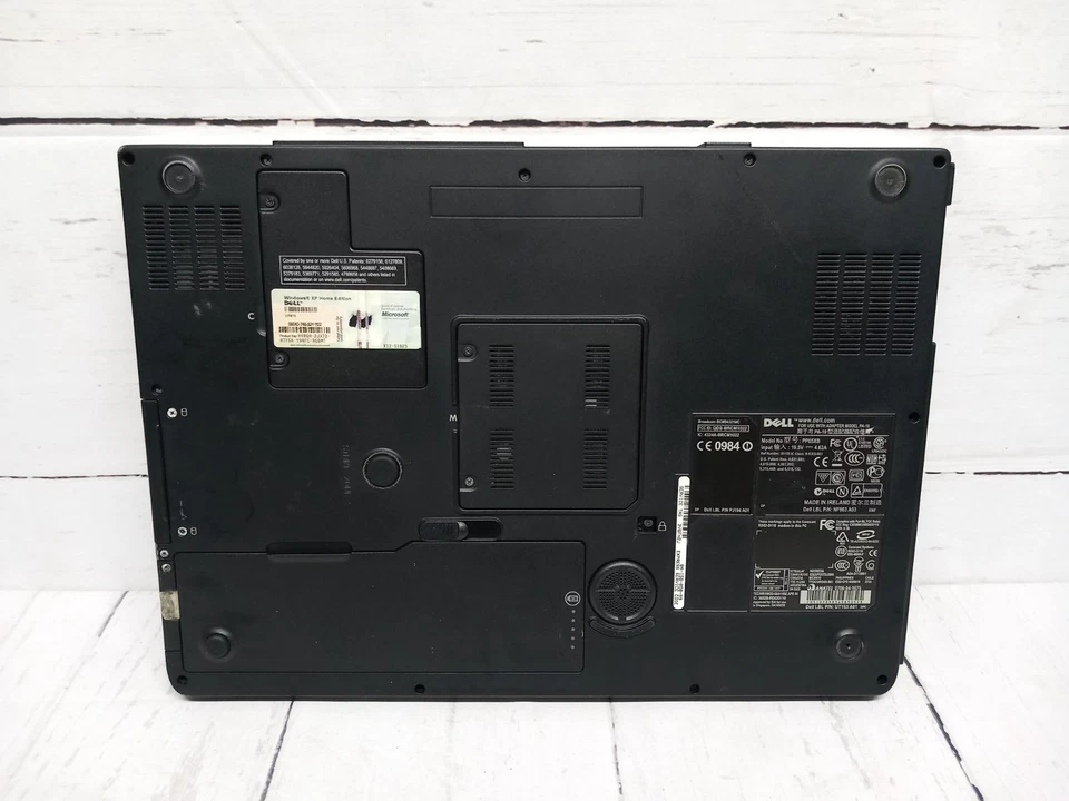 Dell Inspiron 9400 Laptop Model PP06XB - Untested Faulty Spares Repairs - Image 3 of 4