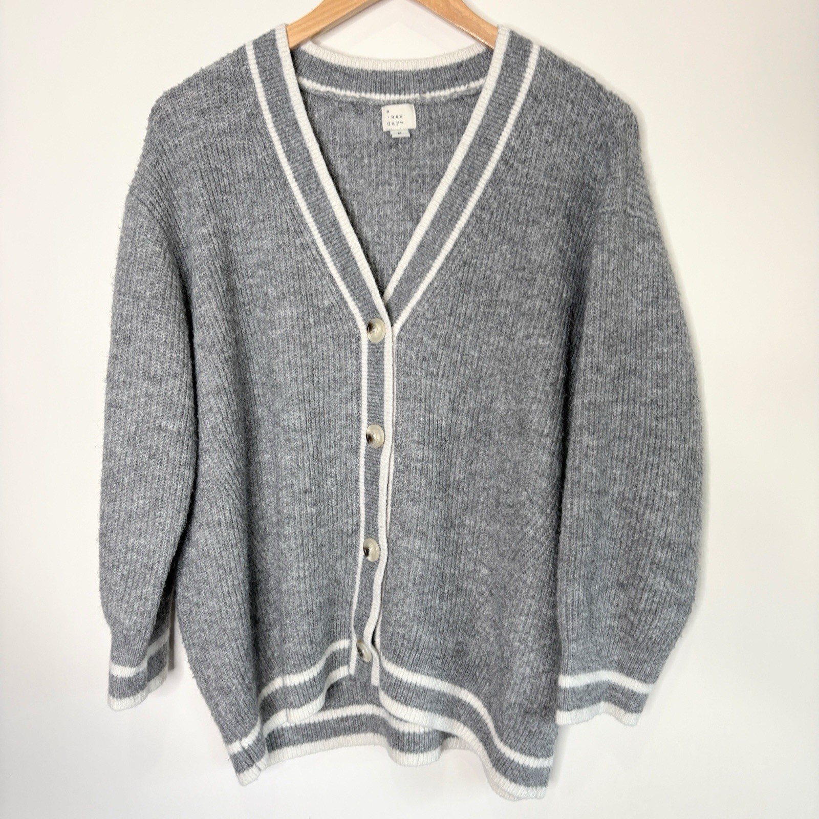 A New Day Target Cardigan Sweater Gray Striped V-Neck Women's Size M