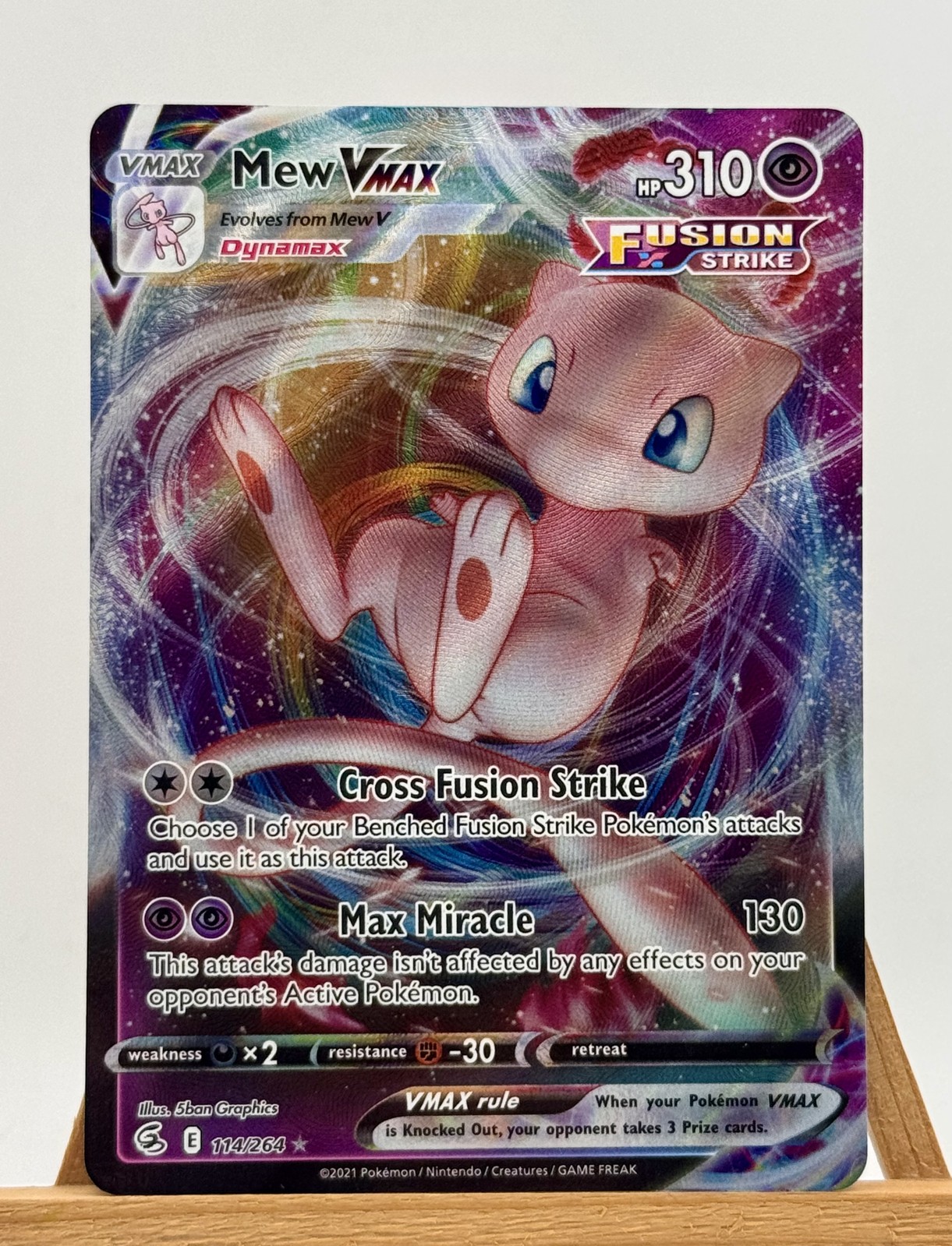 Mew VMAX 114/264 Swsh08: Fusion Strike Holo