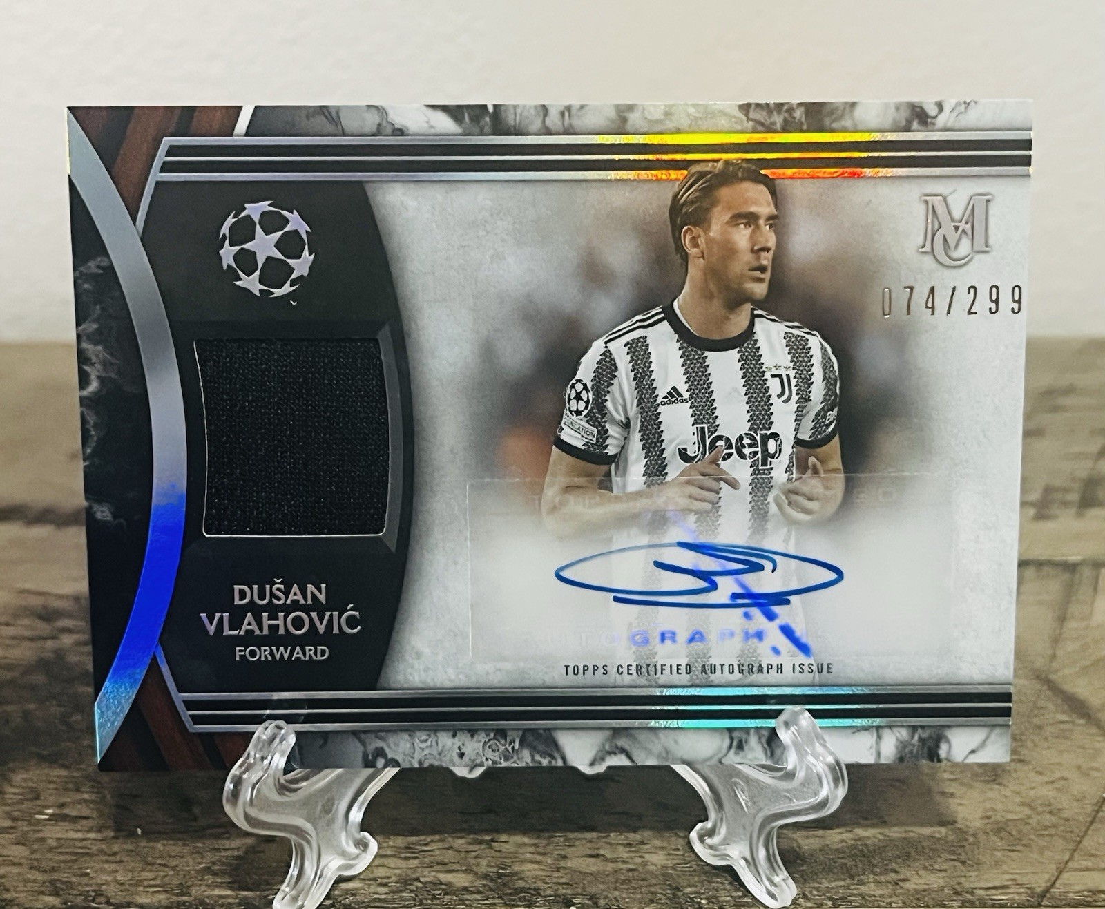 2022-23 Topps Museum Collection UEFA CL Dusan Vlahovic Patch Auto /299 Juventus