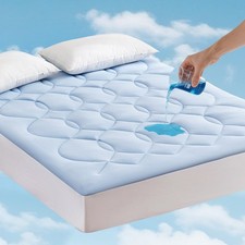 Queen Size Cooling Mattress Pad Waterproof Mattress Topper for Hot Sleepers -...