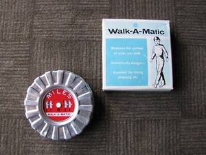 Walk-A-Matic No.76333 Pedometer w Original Box Vintage/Circa 1960s Made in Japan