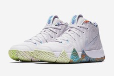 kyrie 4 size 13.5
