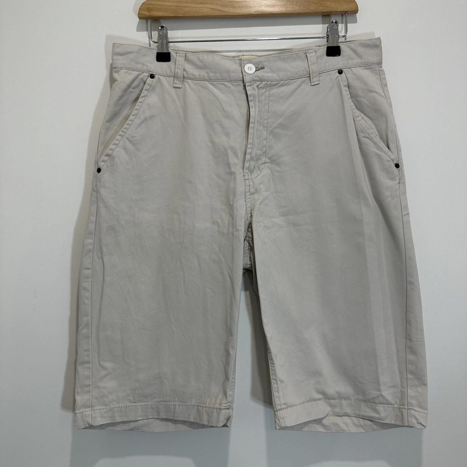 Aeropostal Shorts Men 34 Cream Coloured Chino Zip Fly Cotton Mid Rise Casual A67
Opens in a new wind