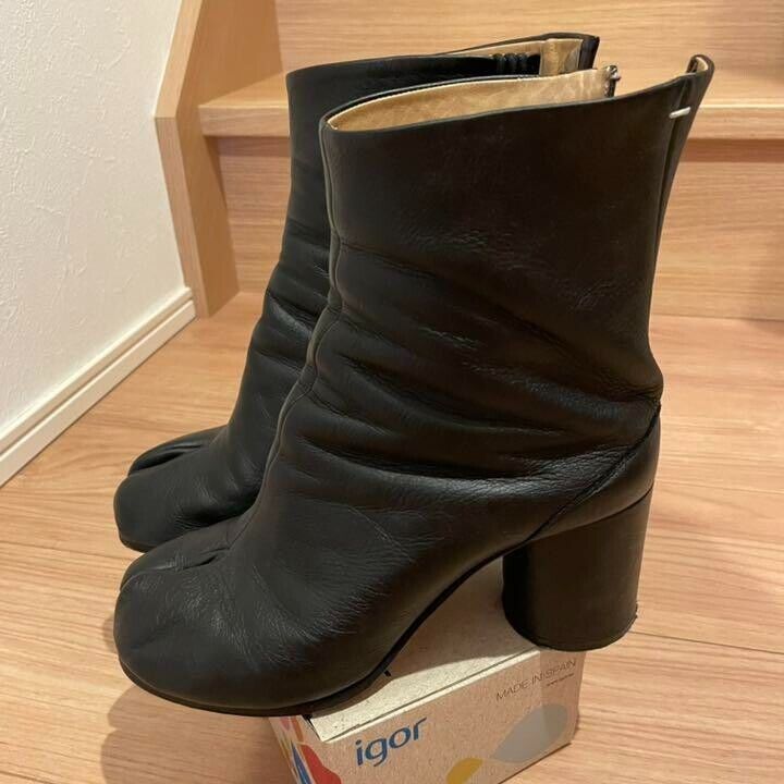 Maison Margiela Leather Tabi Boots 37 Black authentic Women Maison Margiela Leather Tabi Boots 37 Black authentic Women