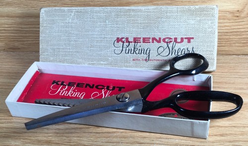 1960’s KLEENCUT PINKING SHEARS in box - Picture 2 of 13