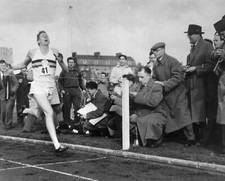 Runner Roger Bannister 8x10 Photo Track & Field  Olympics Print